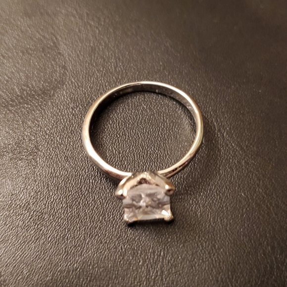 NWOT Sterling Silver Ring - Picture 3 of 4